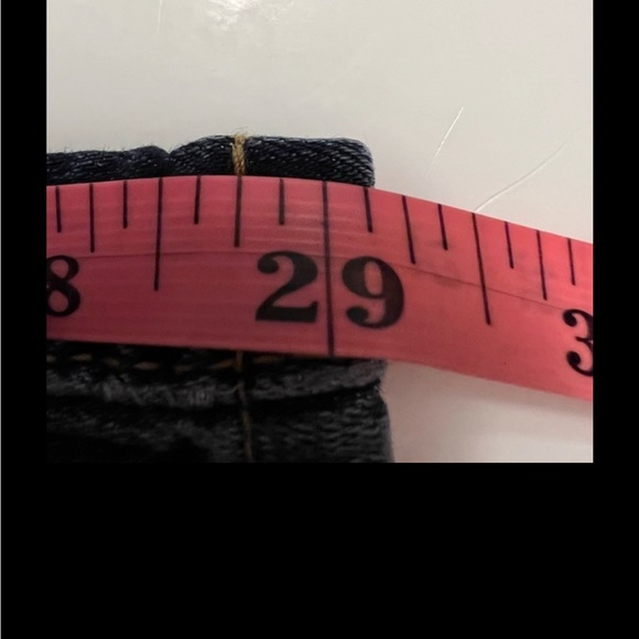 Signature by Levi Strauss women’s denim jeans 33X32 on tag modern boot cut - Picture 10 of 10